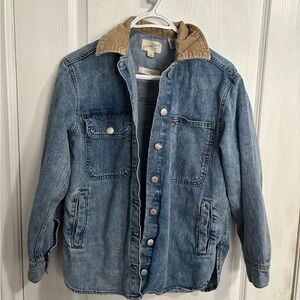 Universal Thread Women’s Blue Denim Jacket with Tan Corduroy Collar